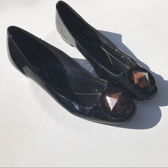KATE SPADE black patent flats shoe 6 tortoise logo - Picture 6 of 6